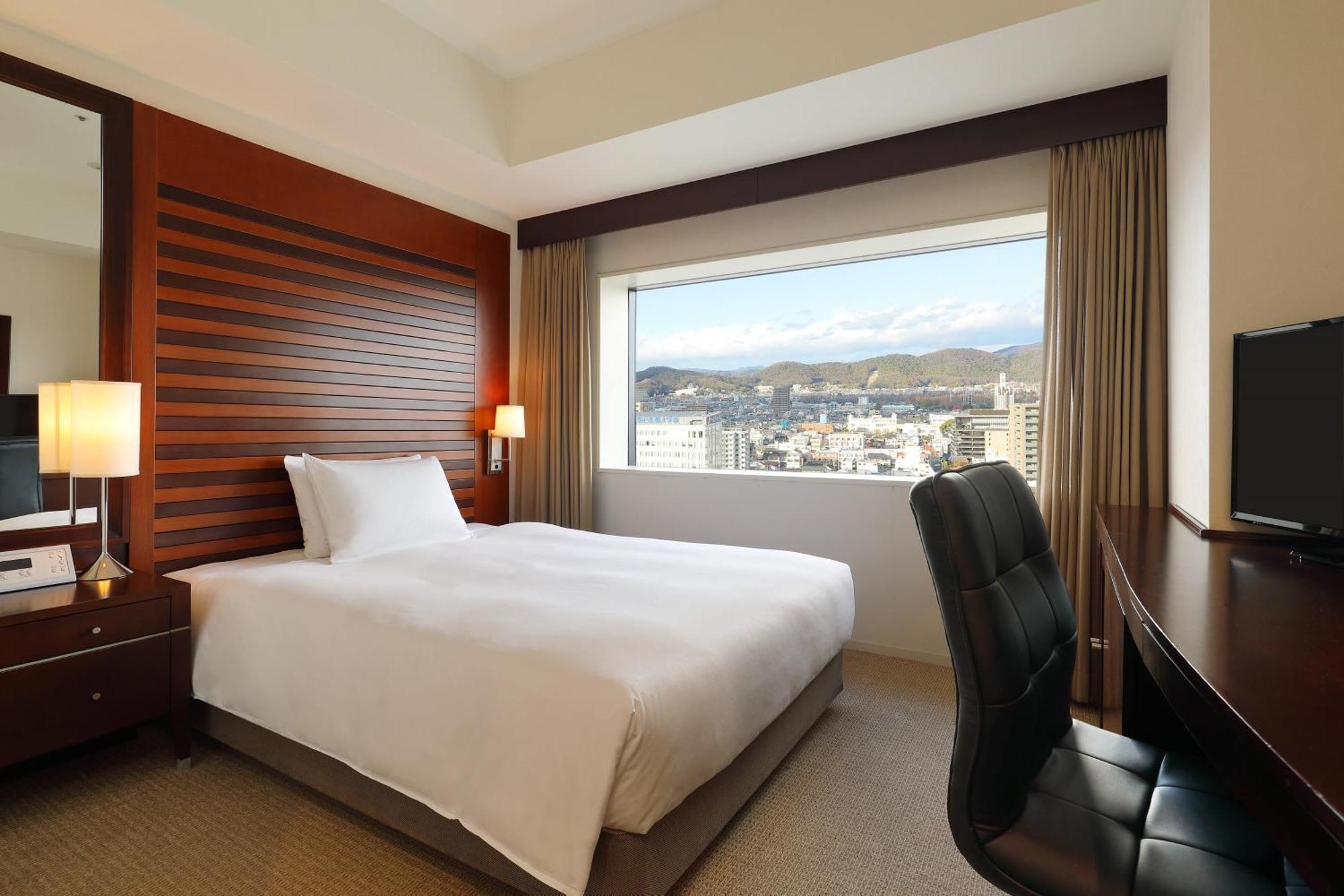 Ana Crowne Plaza Okayama By Ihg Otel Dış mekan fotoğraf